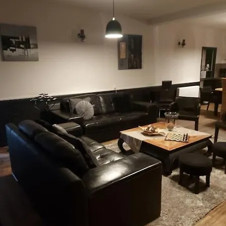 Moment Lamaisien Lamaids